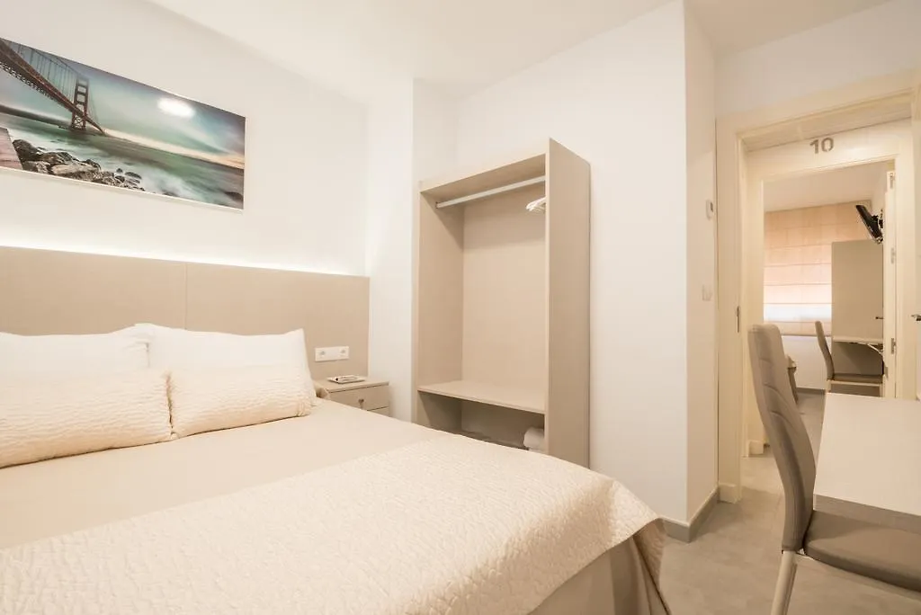Guest house Hostal Romerito Malaga Spain