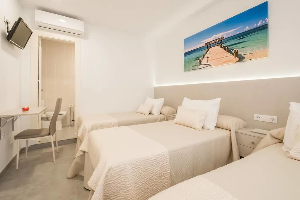 Guest house Hostal Romerito Malaga